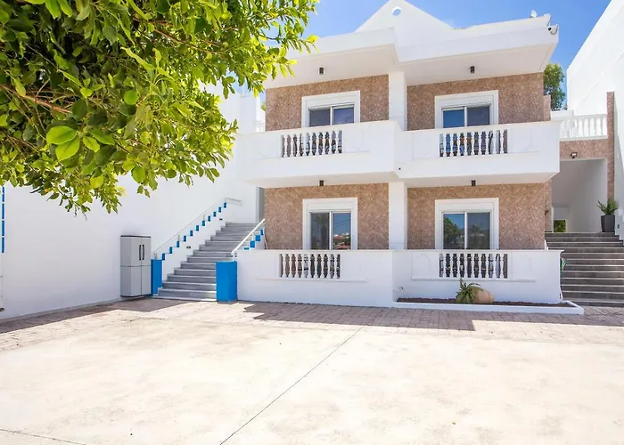 Dimitra Center