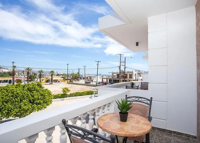 Dimitra Center Lejlighed *