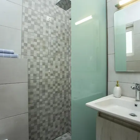 Apartment Dimitra Center *