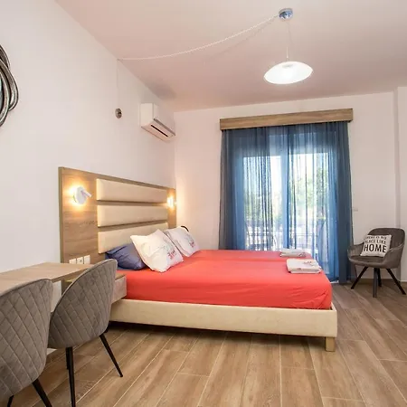 Apartment Dimitra Center *